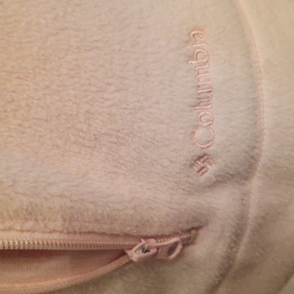 Columbia pink breast cancer-awareness fleece vest - Picture 3 of 9